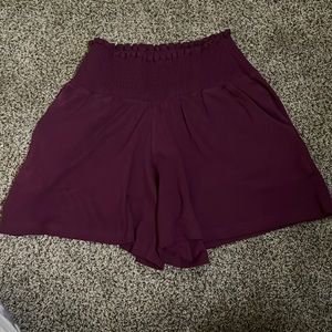 NWOT Kate Quinn Smocked Shorts